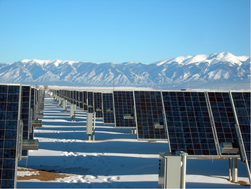 How Green Energy Solar Panels Can Help Save the Environment?