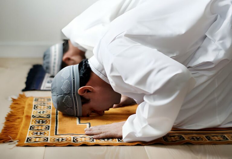 The Significance of Prayer Mats: A Symbol of Devotion and Tradition