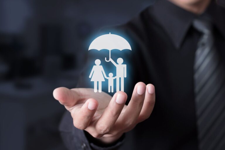 A Guide to Using an Umbrella Insurance Calculator